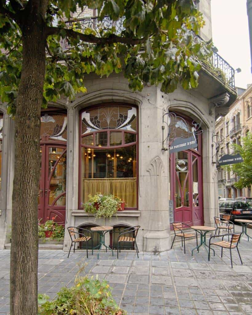 La porteuse deau OPT Remy